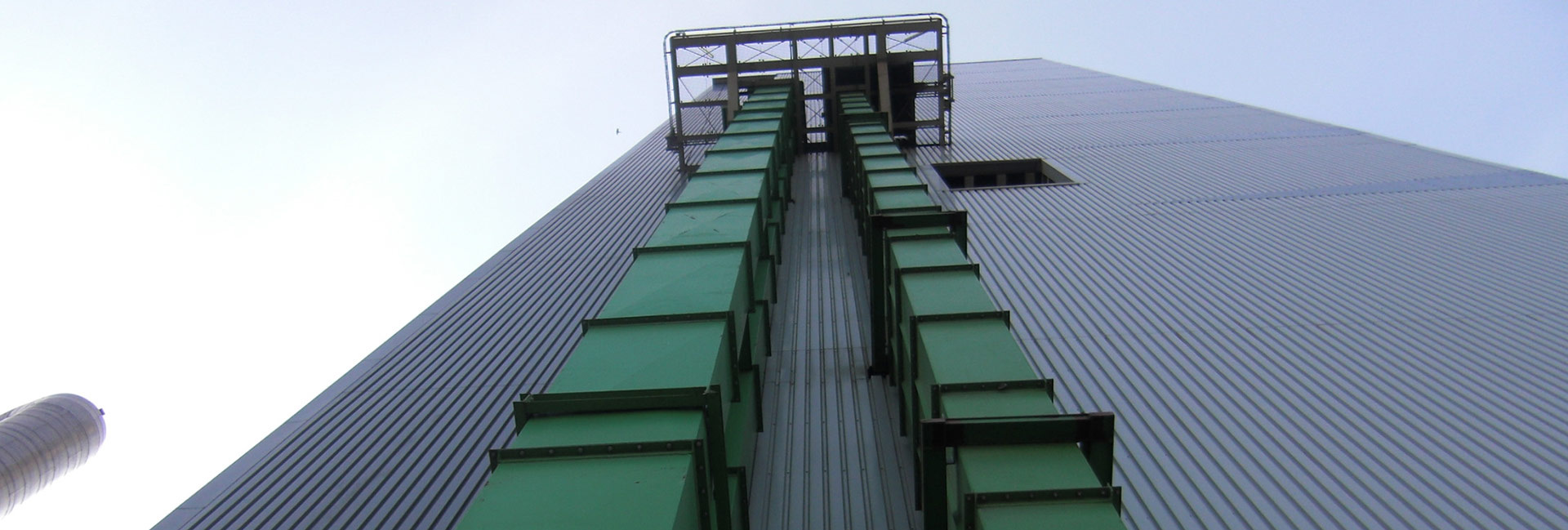 Bucket elevators