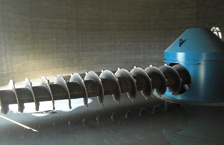 Rotating extraction screws RotoSCREW